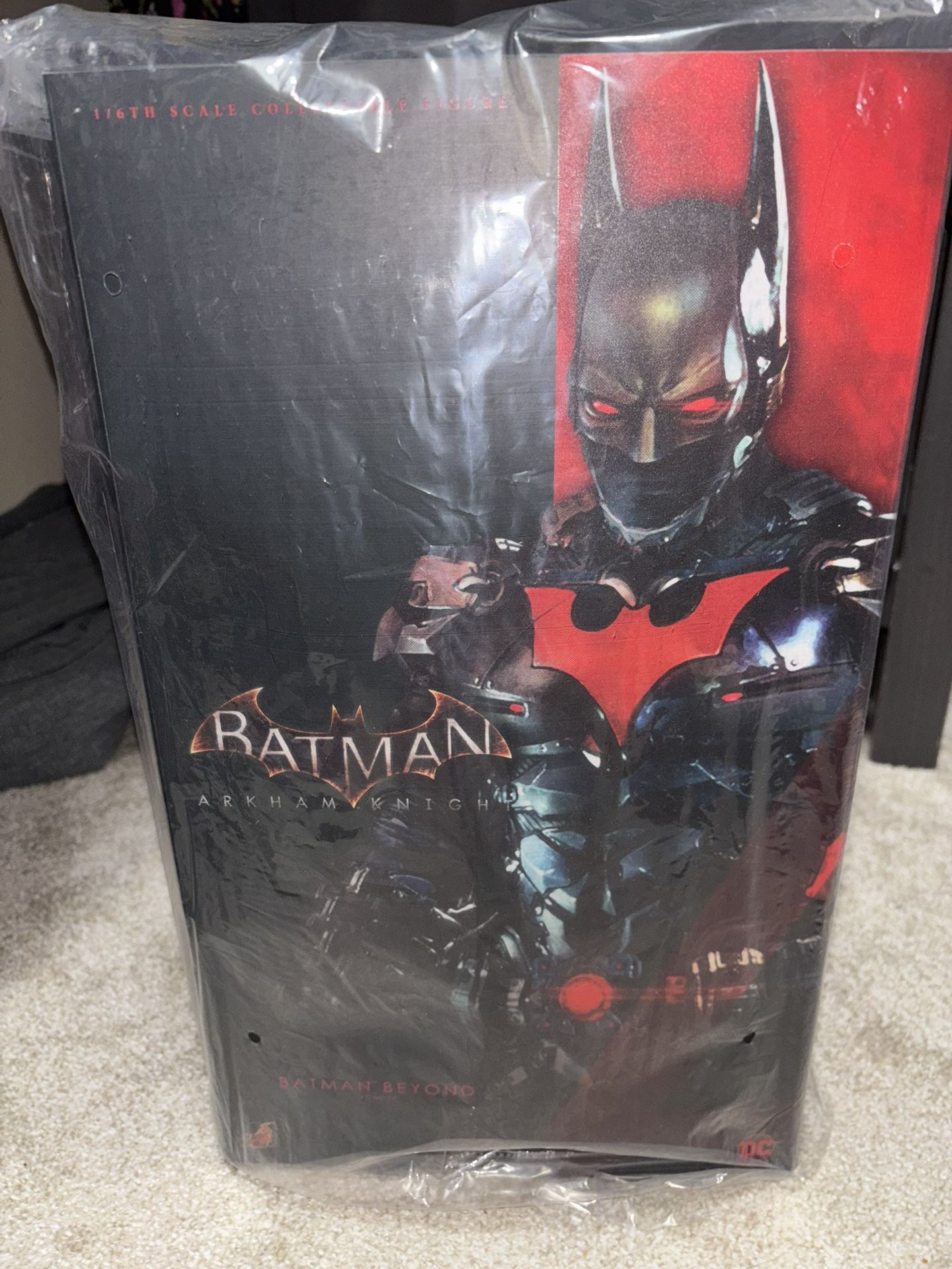 Batman Arkham Knight: Batman Beyond Suit By Hot Toys