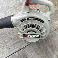 Gas Leaf Blower