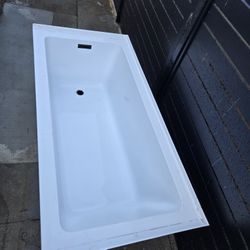 Brand New Tub
