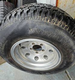 15x8 aluminum rims 5x5 8 hole- only 3