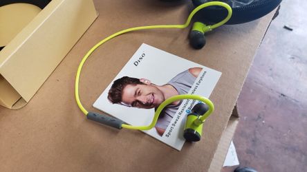 Bluetooth headphones bluetooth