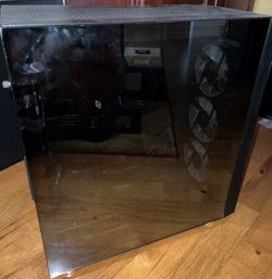 iBUYPOWER gaming PC ATX tempered glass case
