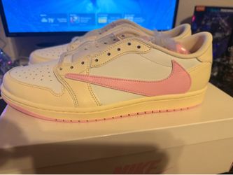 Travis Scott Jordan 1 Low Shy Pink  11.5
