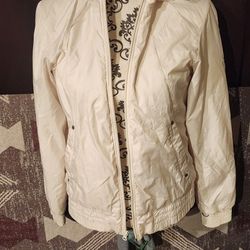 Columbia Light Weight Jacket 
