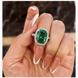 4Carat Flawless Emerald Green Halo Set, Cushion Cut Sz 7.5