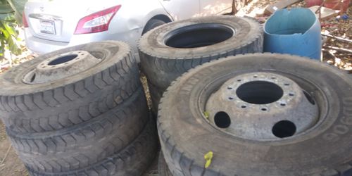 Tires 2758022.5