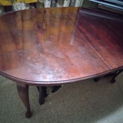Oval Wood dining Table size 60x42 inch