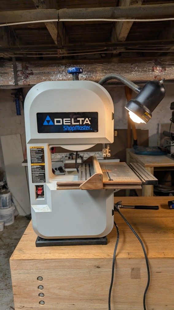 Delta BS-100 9" Bandsaw
