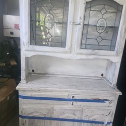 Hutch/Dresser