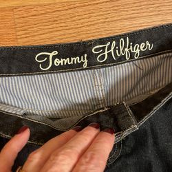 Tommy Hilfiger Size 4 Jean Skirt Like New