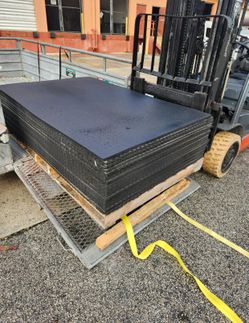 $83 each. Rubber Mats 6x4, Thick 3/4, 💯 Pounds Weight.  Delivery For Extra