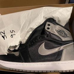 Nike Air Jordan’s 1 Retro Silver