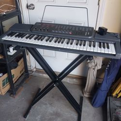 CASIO KEYBOARD  CTK-500 WITH STAND