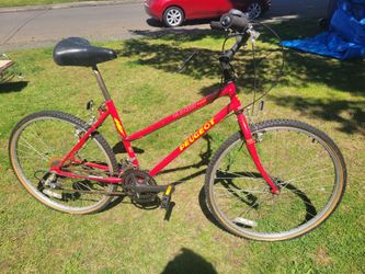 RARE Vintage Peugeot Glacier Point Mountain Bike - All Original - 26”