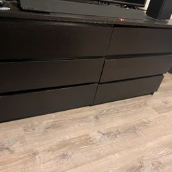 Black Dresser