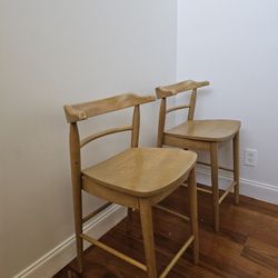 $140  Oak Bar Stools Set (2)