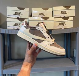 Travis Scott Reverse Mocha Jordan 1 Low