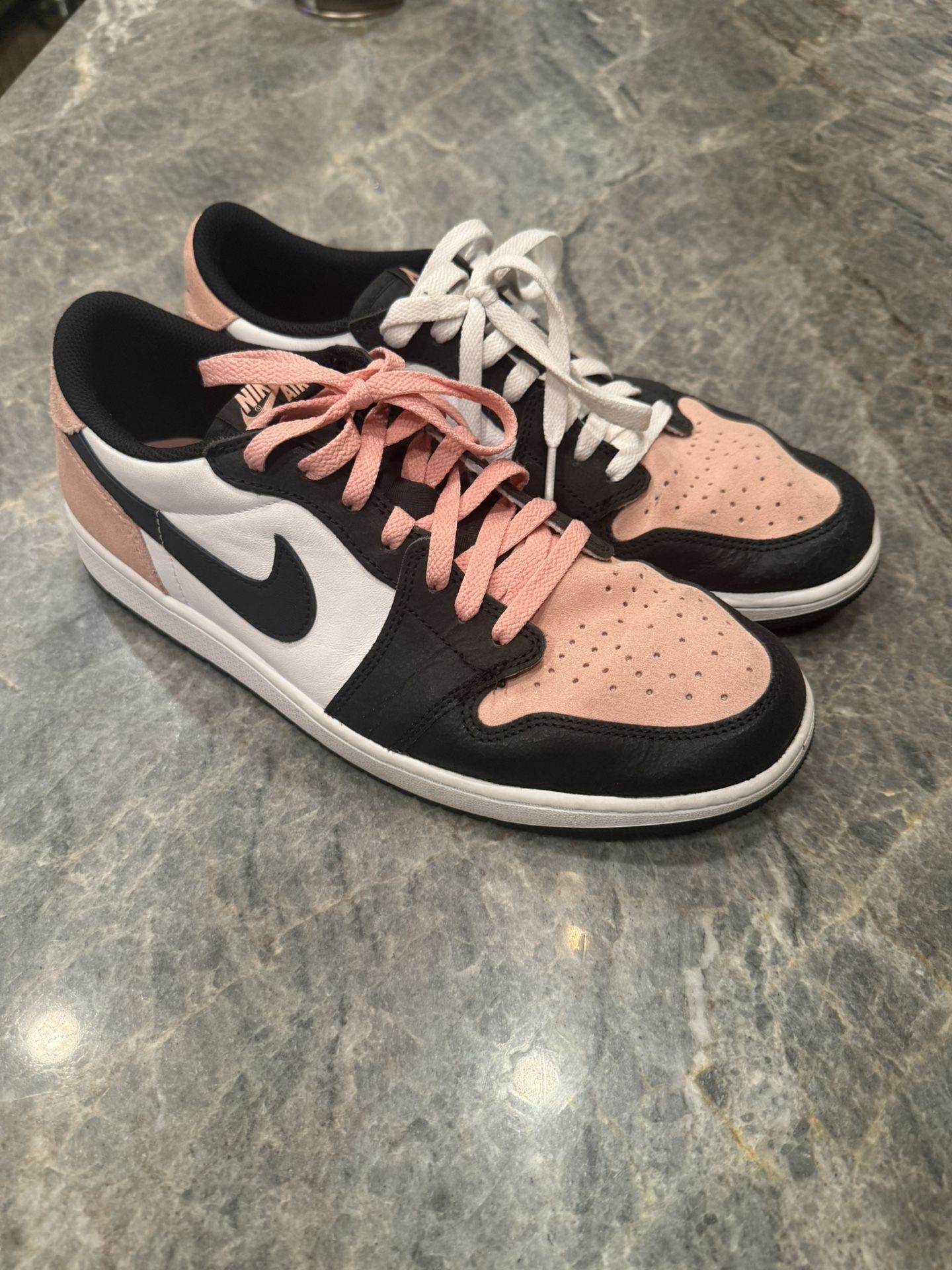 Jordan 1 Low