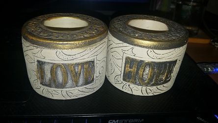 Tea candle holder