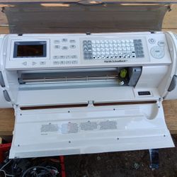 Plantin Schoolbook Circuit 