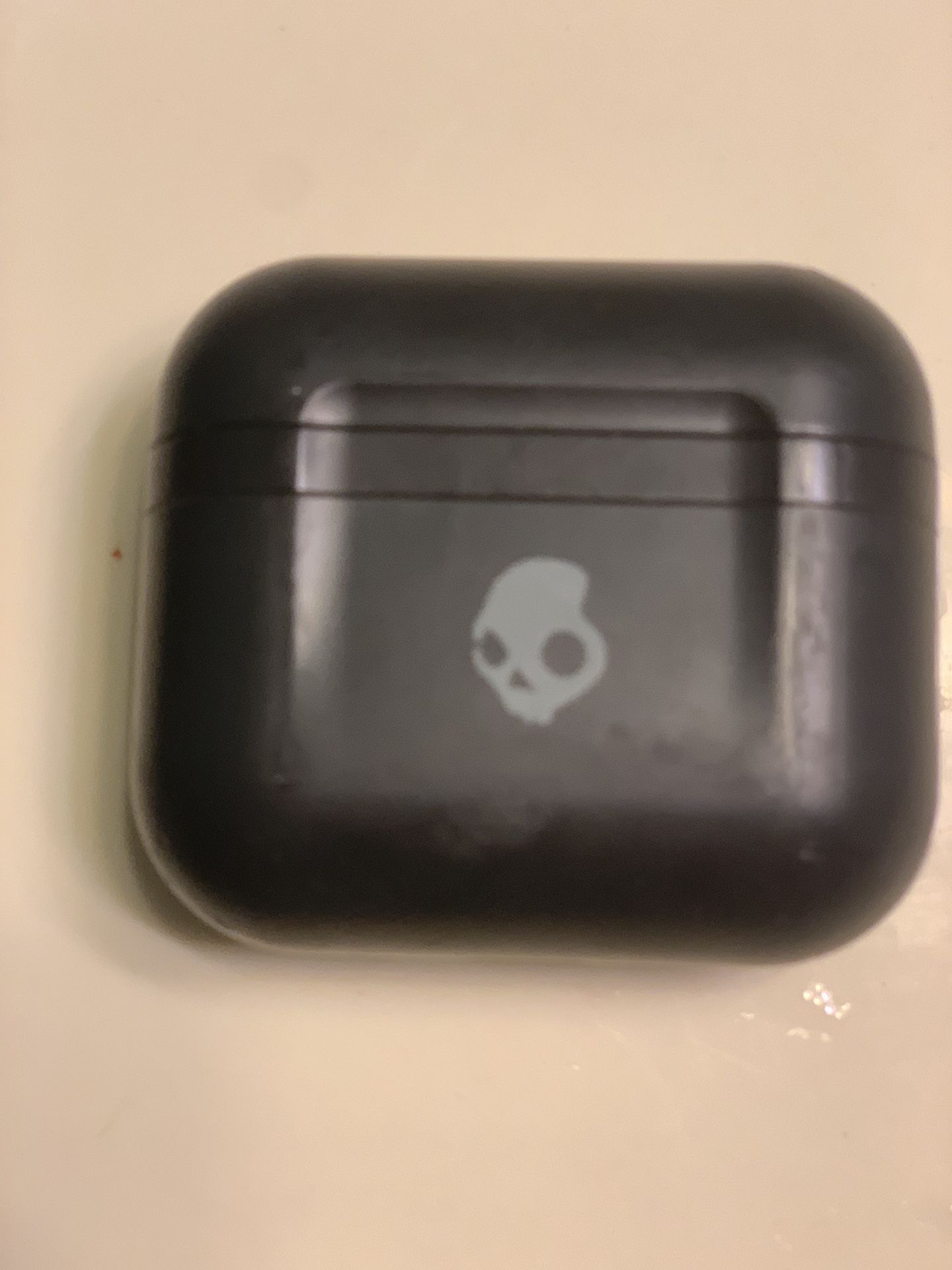 Skull Candy Charging Case Only