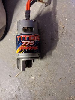 Titan 775 Traxxas