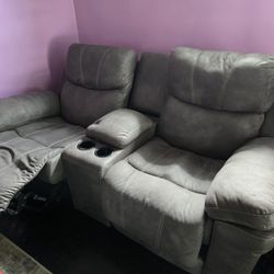 Power Reclining Loveseat