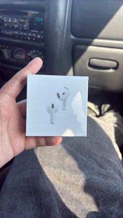Apple AirPods Pro in Box