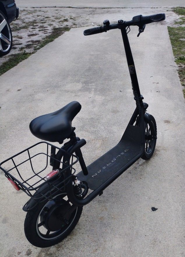 DS14 MAX Electric Scooter