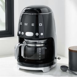 Smeg Black Drip Coffeemaker