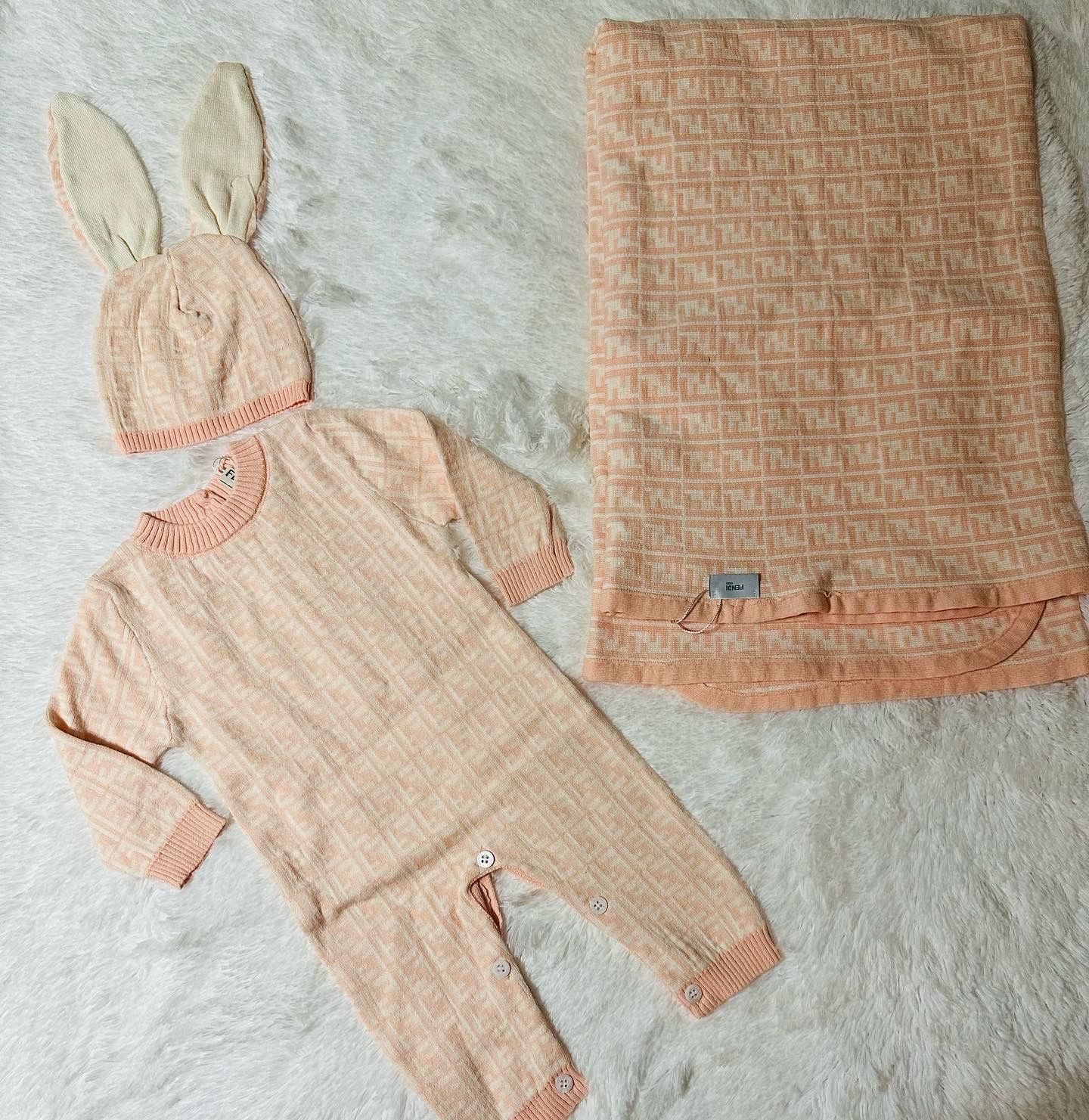 Infant Set