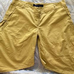 Gorgeous French Connection Rollover Shorts Size 6 yellow  gold