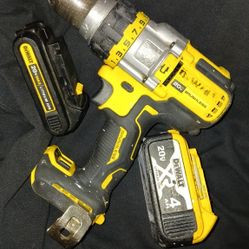 DeWalt Drill With Batteries And Charger