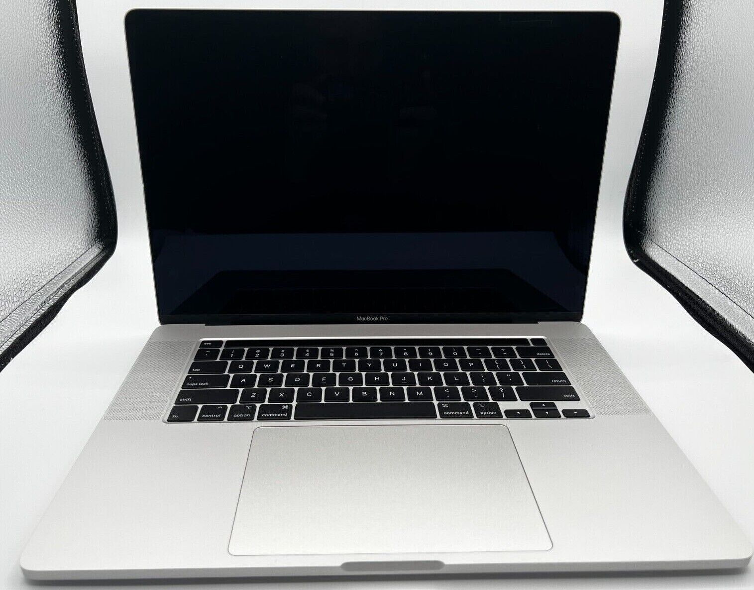 ⭐️2019 Apple MacBook Pro TouchBar 16" Silver 2.3GHz 8 Core i9 64GB Ram 1TB A2141 