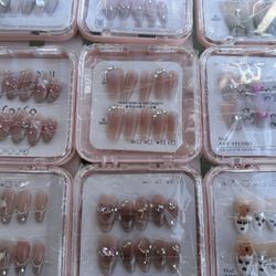 3D Handmade Nails  10 Pcs, Fake nails, Wedding and Party, Daily wear Nails fro Women Gift