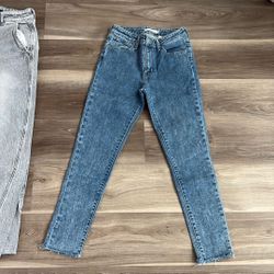 Levi’s 721 High Rise Skinny Size 28