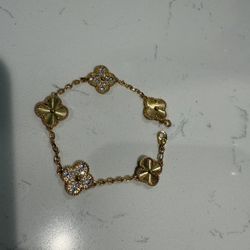 Van Cleef & Arpels Gold Diamond Bracelet 