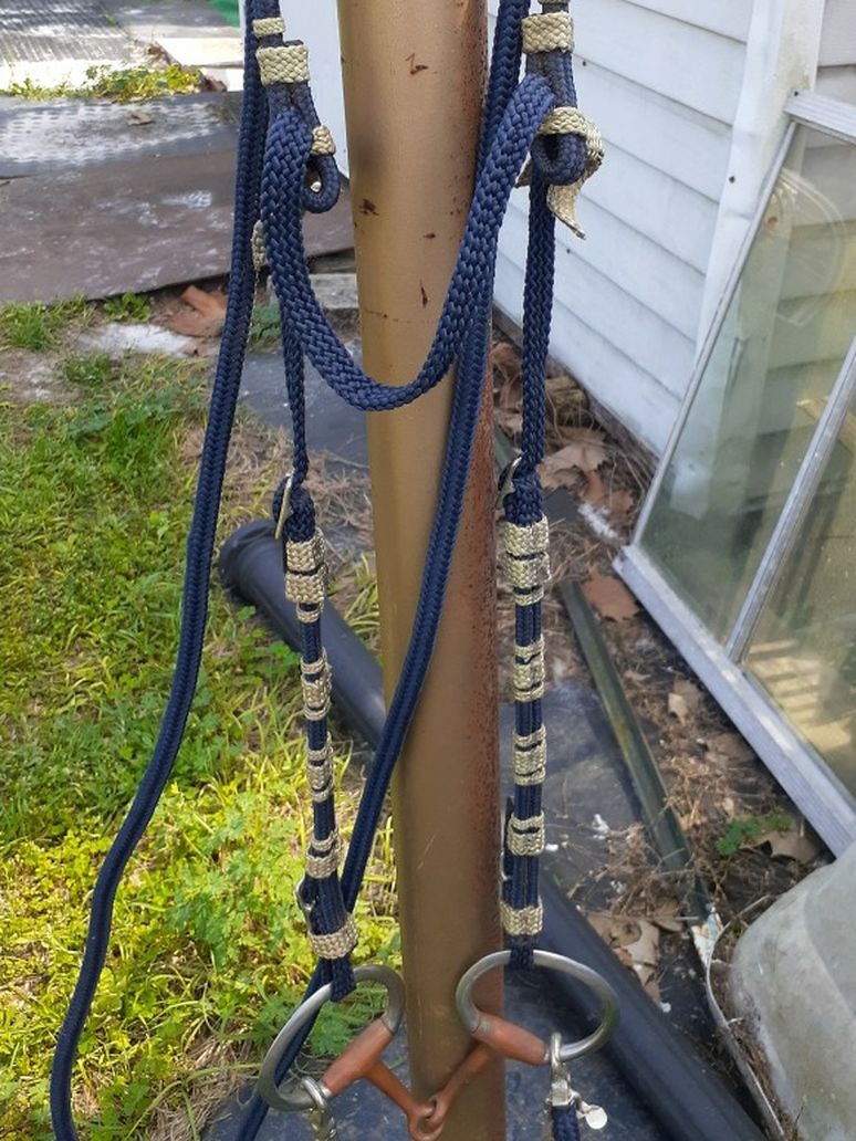 Horse Bridle With Copper Snaffle Bit