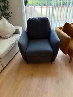 IKEA GISTAD Recliner Chair