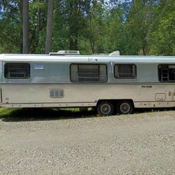 1987 Avion 32' "Cadillac Of Airstream"