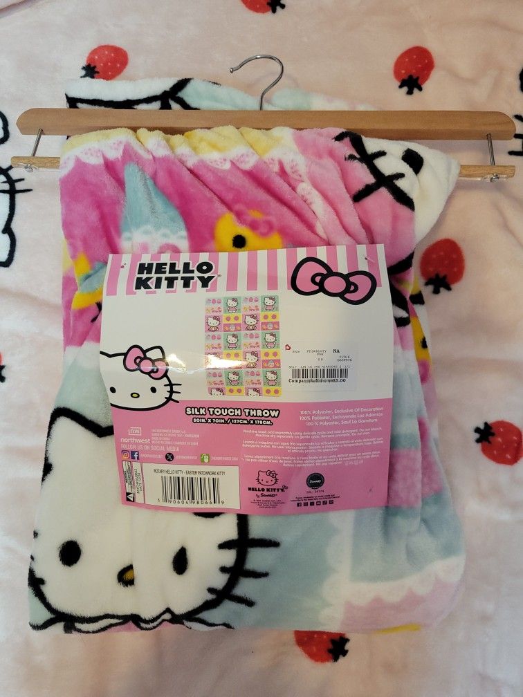 Hello Kitty Blanket 