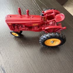 ERTL TOY TRACTOR