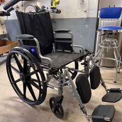 Medline wheelchair