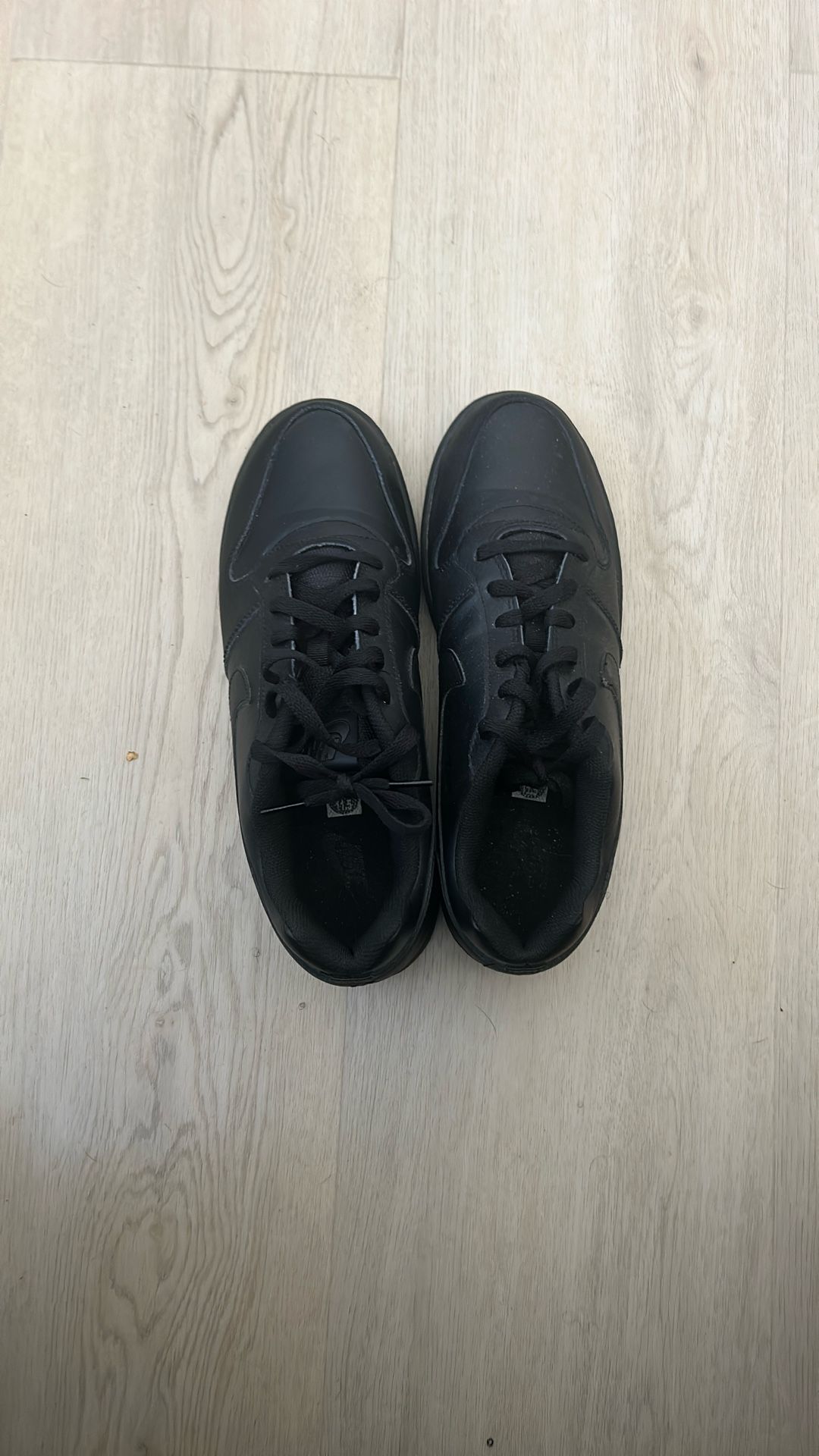 Black Nikes