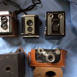 20 Old Camera CoLlection