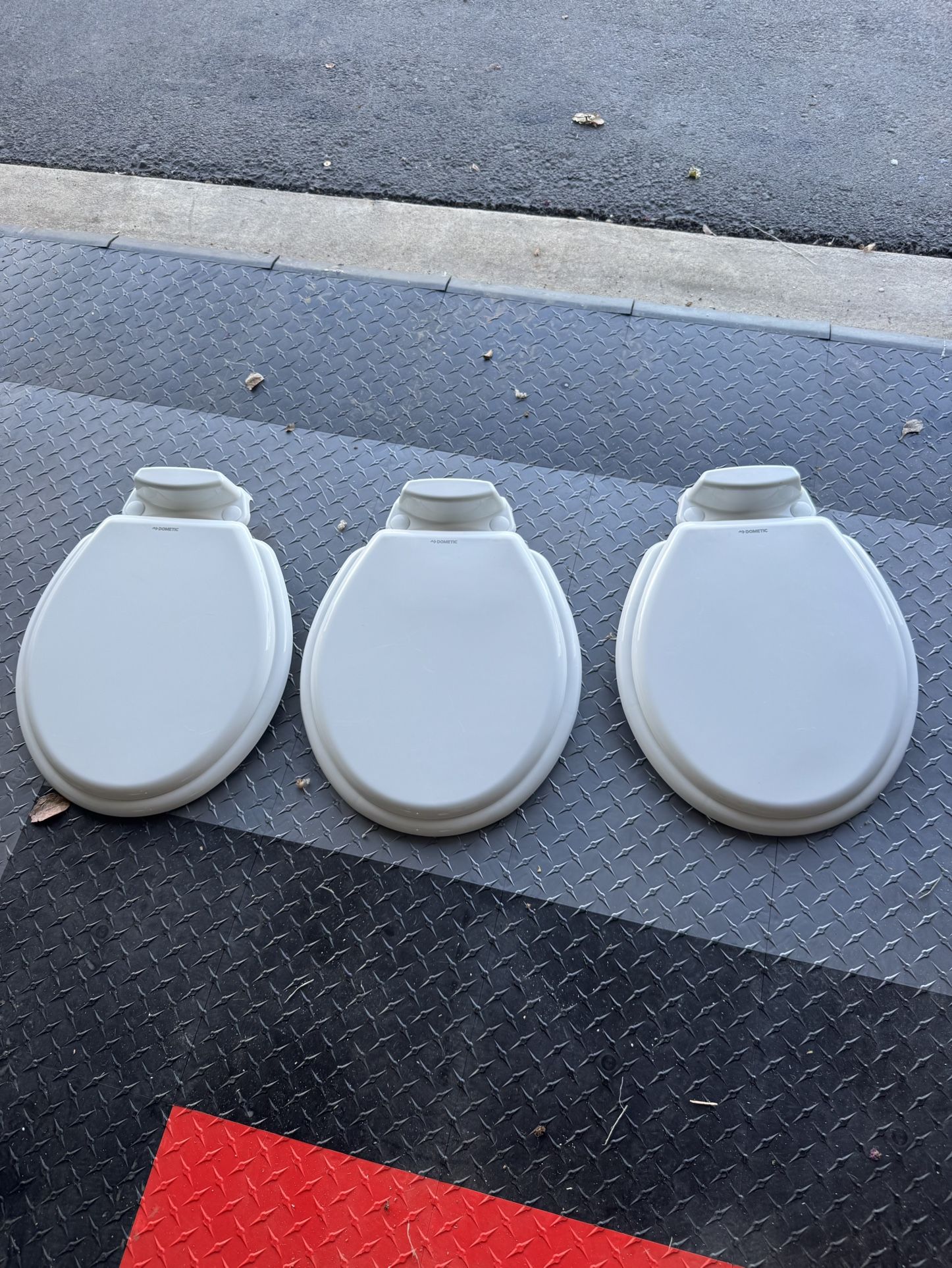 Dometic 310 RV Toilet Seats (5 Available)