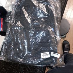 Undefeated Sports Cargo Shorts Size M