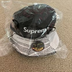 Supreme Hat