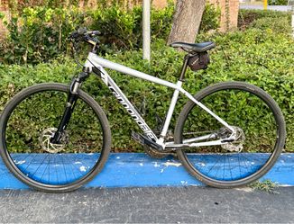 Cannondale Quick CX 4 – Medium – Great Condition – $450 OBO