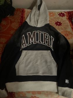 Amiri size S fits a M